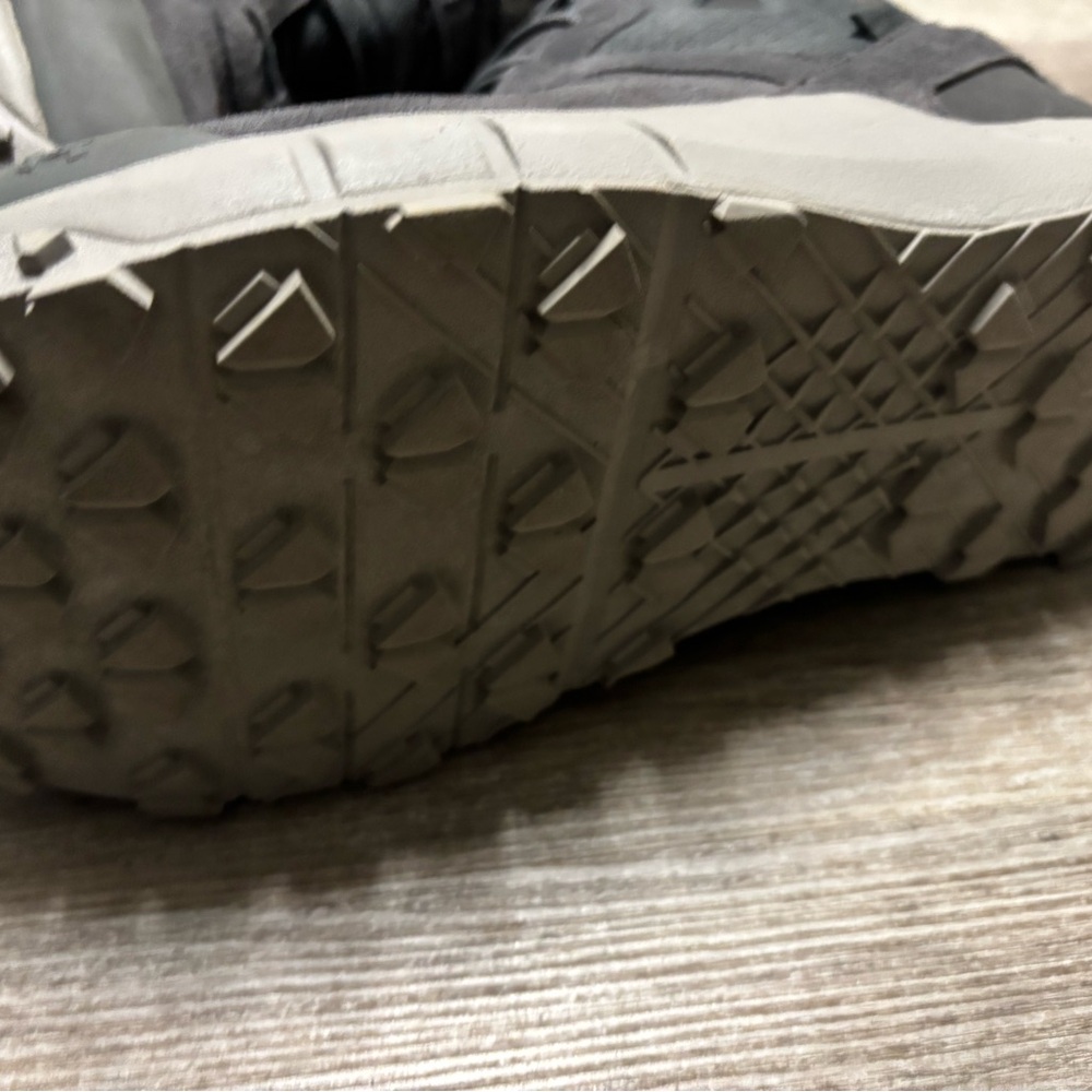 UNDER ARMOUR MENS Micro G® Valsetz Trek 6" Mid Leather Waterproof, size 12 - Picture 3 of 5
